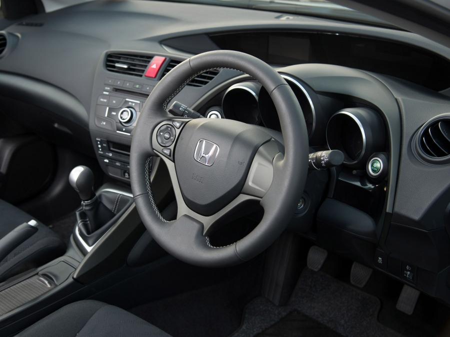  Honda Civic Ti 2012 года  (UK) (фото 2 из 6)